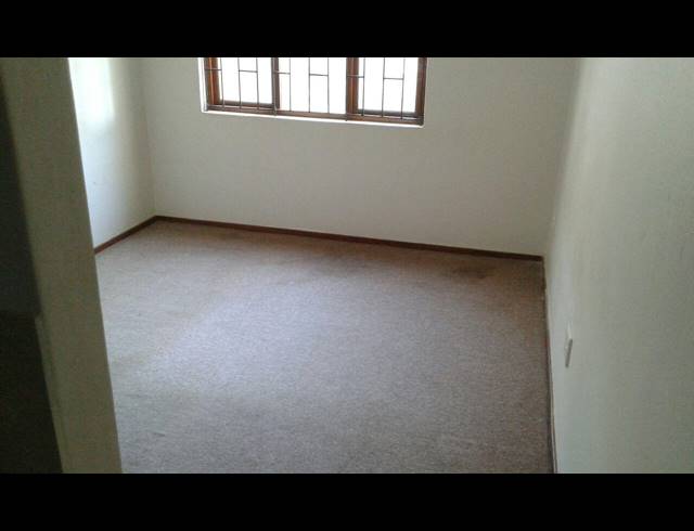 1 BEDROOM APARTMENT SOLD IN HESTEAPARK